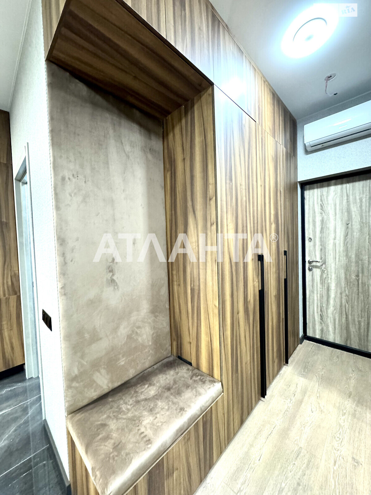 Продаж однокімнатної квартири в Одесі, на вул. Генуезька 1/1, район Аркадія фото 1