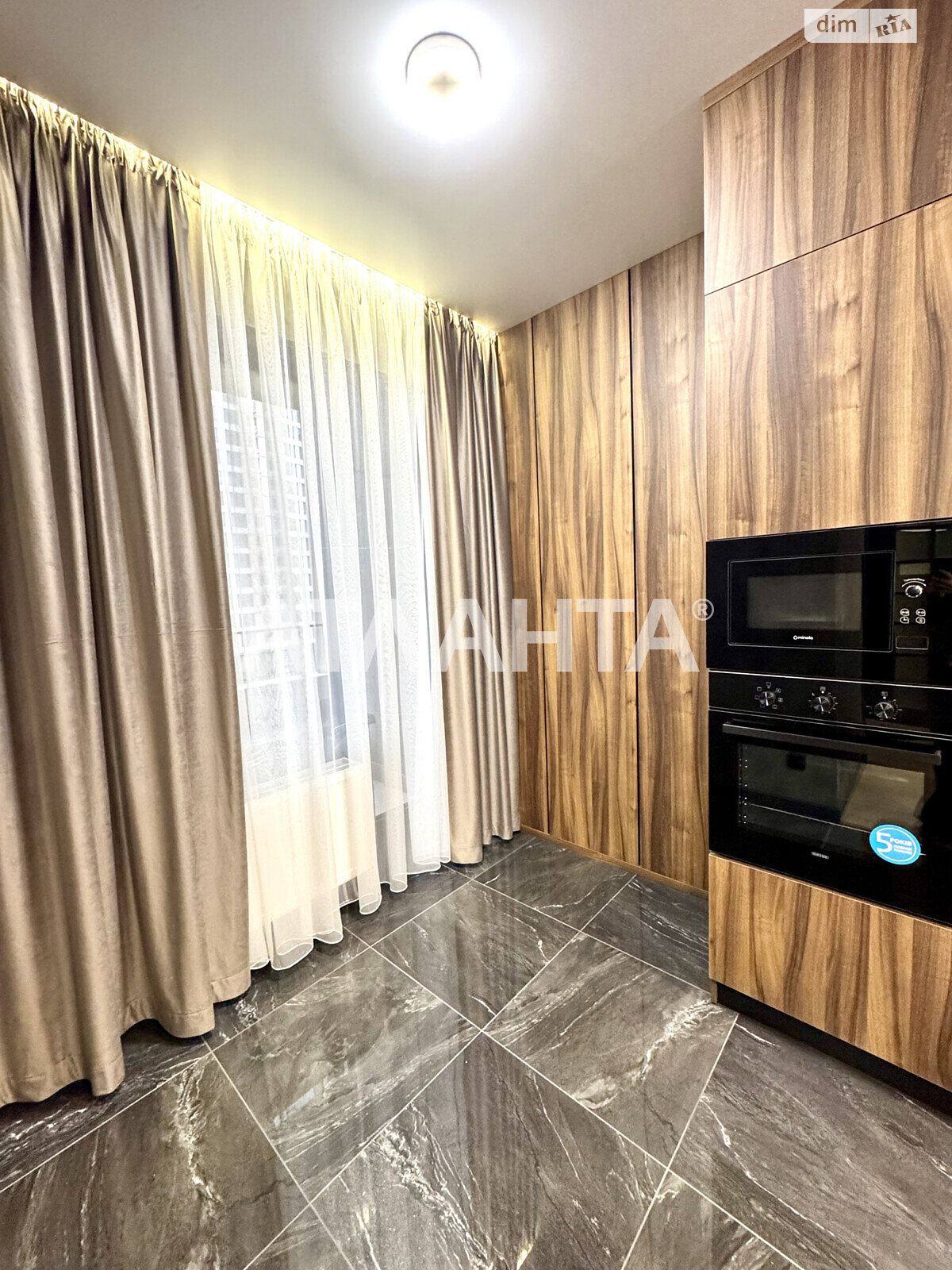 Продаж однокімнатної квартири в Одесі, на вул. Генуезька 1/1, район Аркадія фото 1