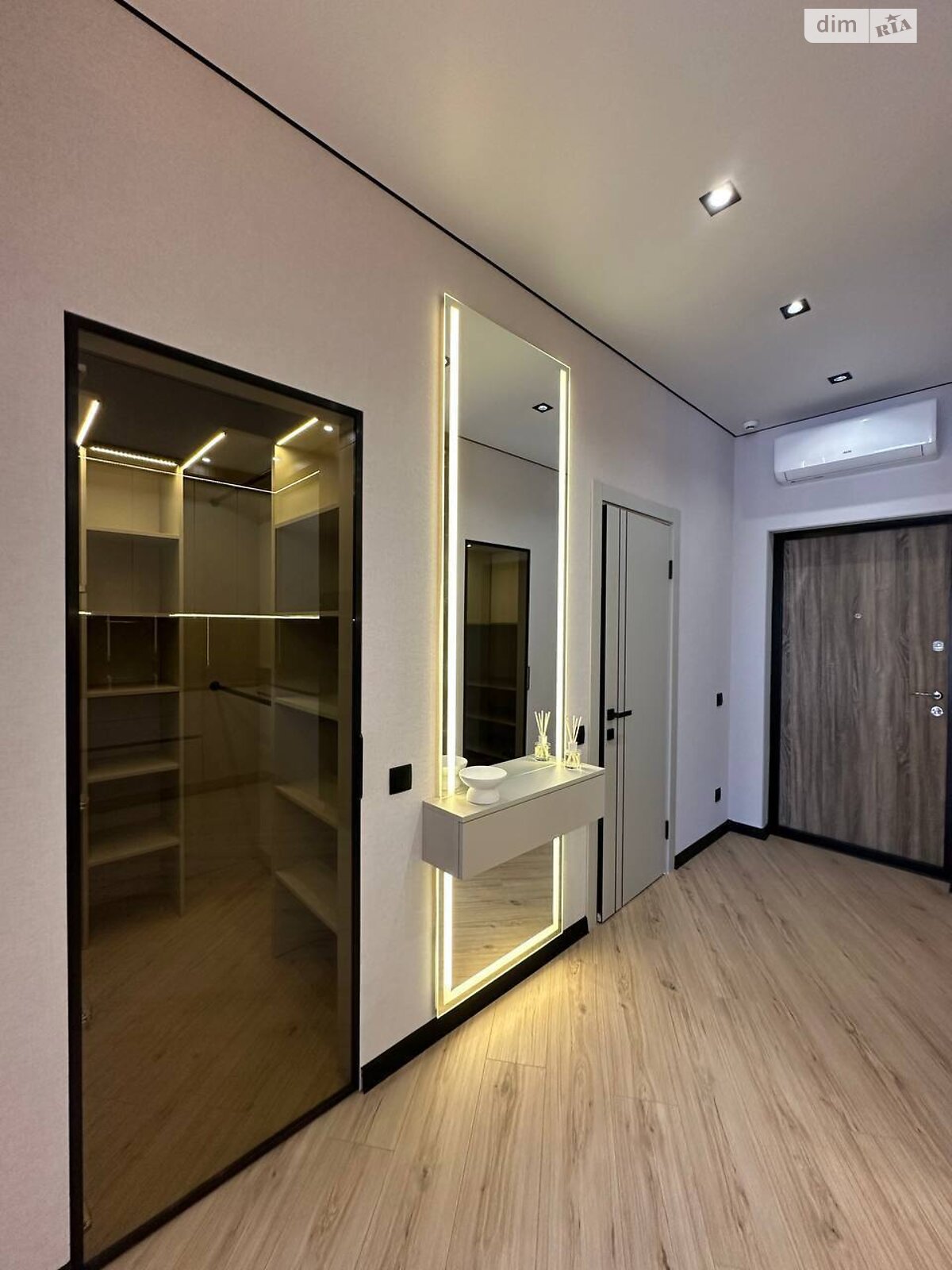 Продажа однокомнатной квартиры в Одессе, на ул. Генуэзская 1/1, район Аркадия фото 1