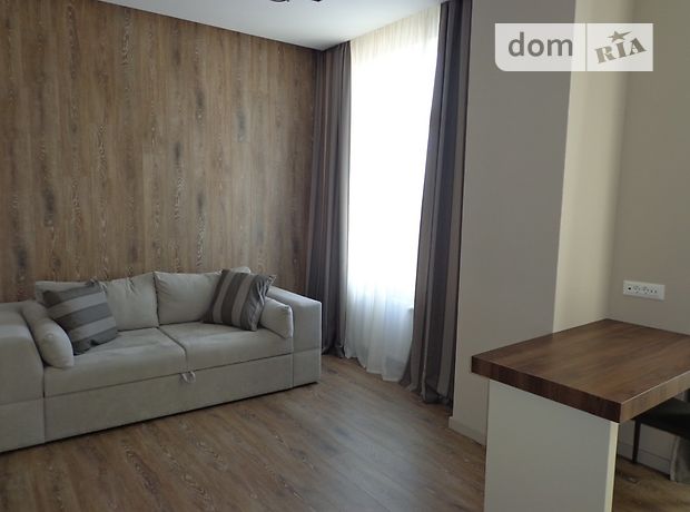 Продажа трехкомнатной квартиры в Одессе, на ул. Генуэзская 5, район Аркадия фото 1 Продажа трехкомнатной квартиры в Одессе, на ул. Генуэзская 5, район Аркадия фото 1