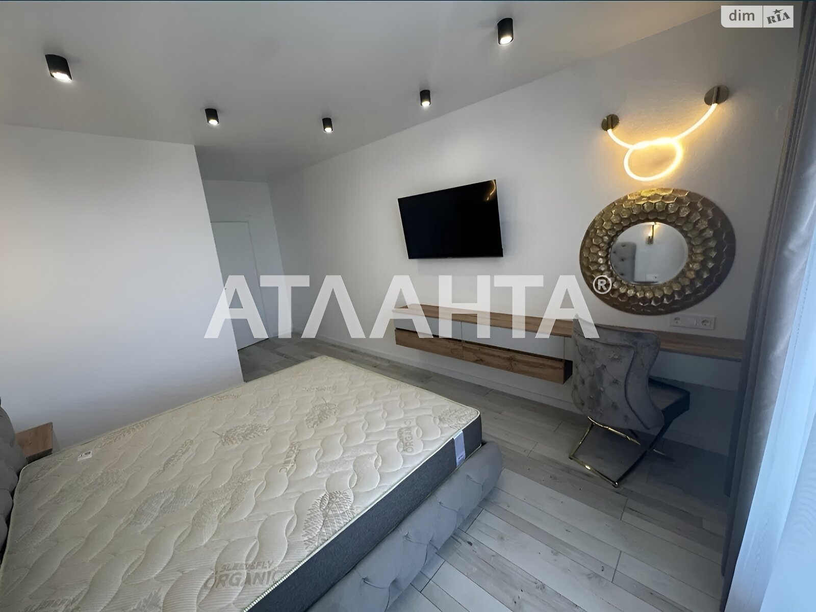 Продаж однокімнатної квартири в Одесі, на вул. Івана Франка, район Аркадія фото 2 Продаж однокімнатної квартири в Одесі, на вул. Івана Франка, район Аркадія фото 2