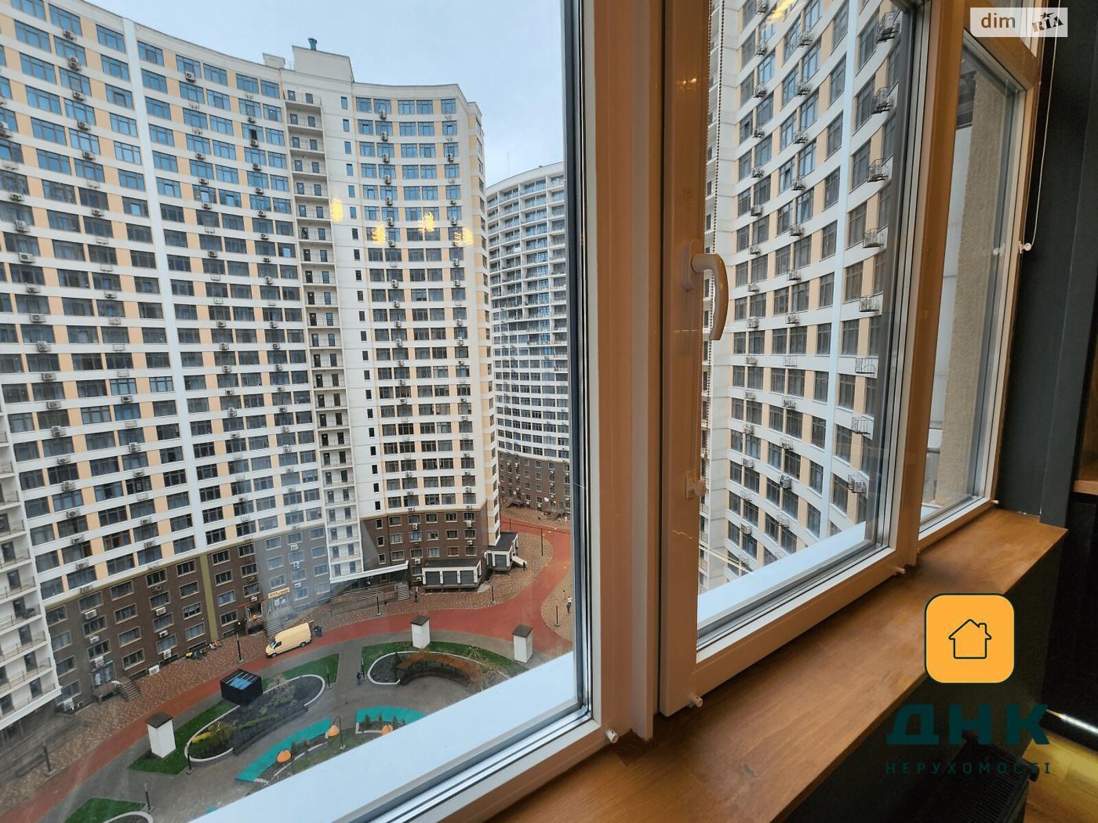 Продаж двокімнатної квартири в Одесі, на вул. Валерія Самофалова 16А/3, район Аркадія фото 1 Продаж двокімнатної квартири в Одесі, на вул. Валерія Самофалова 16А/3, район Аркадія фото 1