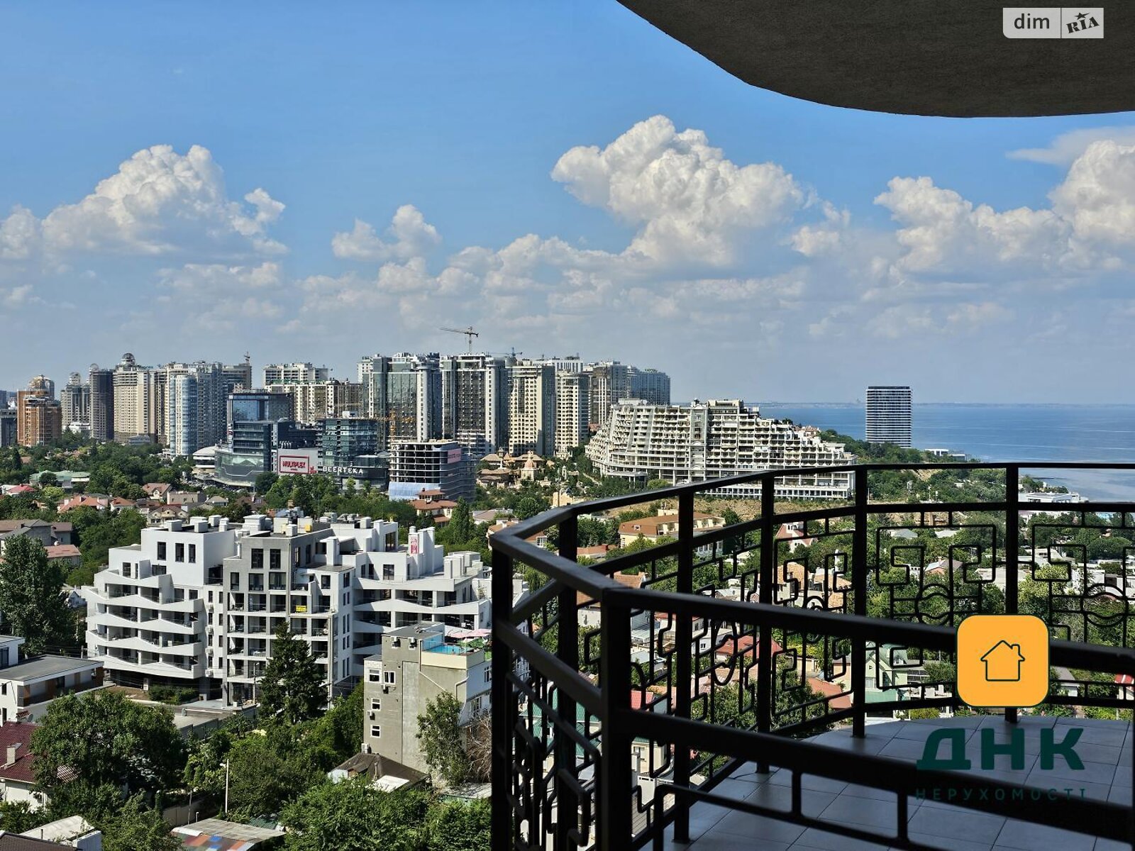 Продаж однокімнатної квартири в Одесі, на вул. Валерія Самофалова 16А/5, район Аркадія фото 1 Продаж однокімнатної квартири в Одесі, на вул. Валерія Самофалова 16А/5, район Аркадія фото 1