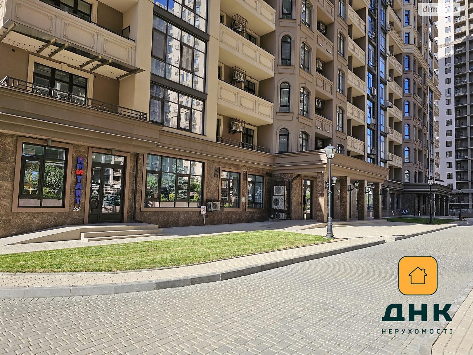 Продаж двокімнатної квартири в Одесі, на пров. Курортний 1А, район Аркадія фото 1 Продаж двокімнатної квартири в Одесі, на пров. Курортний 1А, район Аркадія фото 1