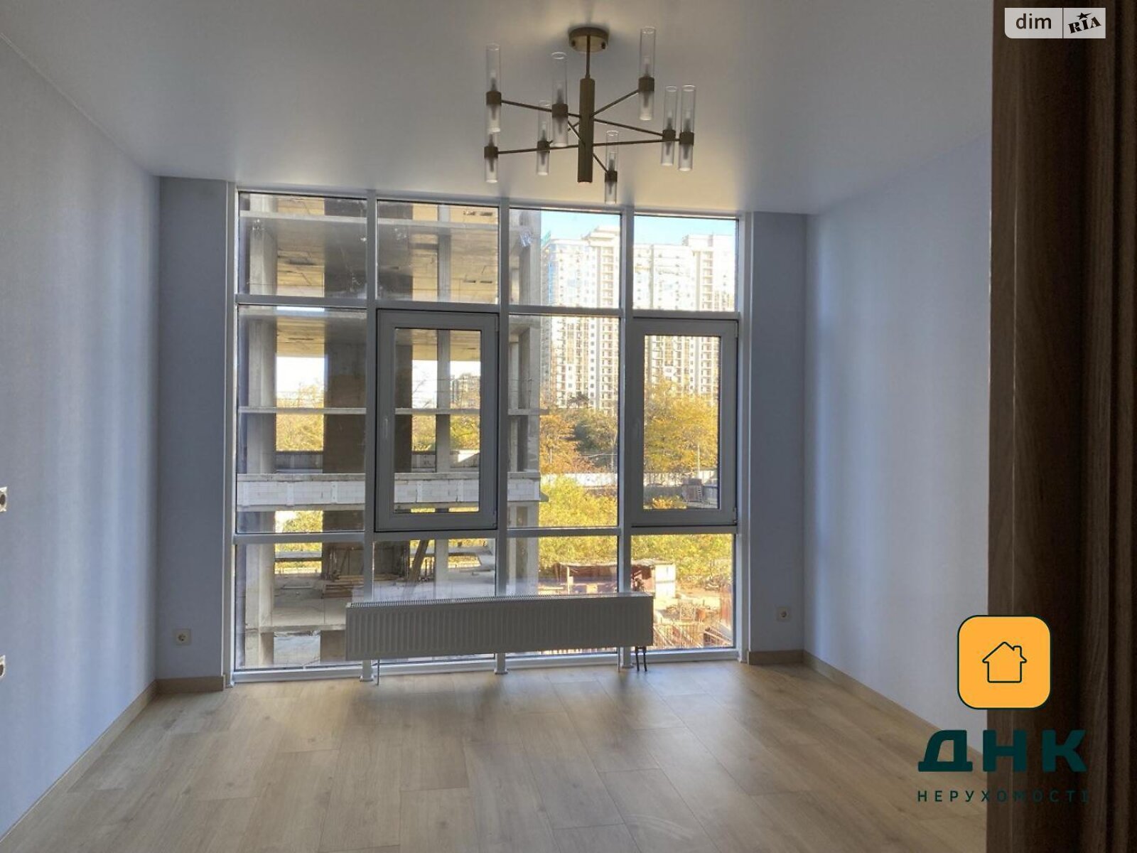 Продажа трехкомнатной квартиры в Одессе, на пер. Курортный 1, район Аркадия фото 1 Продажа трехкомнатной квартиры в Одессе, на пер. Курортный 1, район Аркадия фото 1