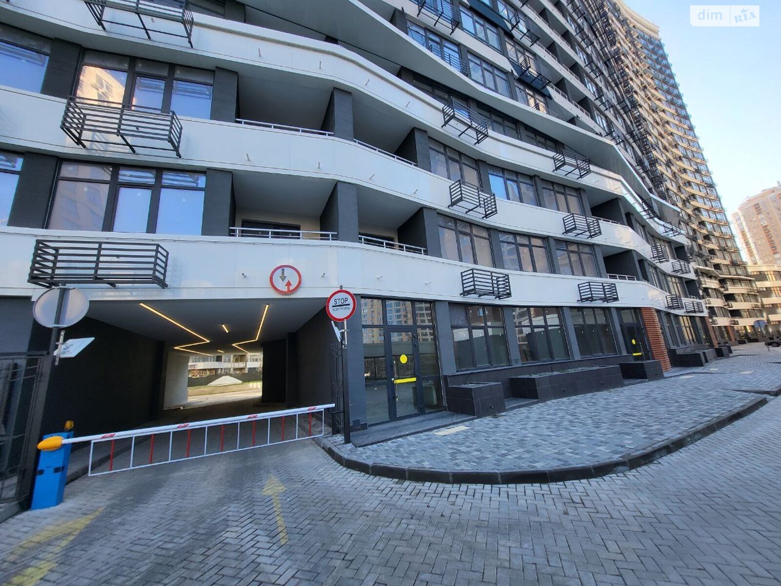 Продажа однокомнатной квартиры в Одессе, на пер. Курортный 2, район Аркадия фото 1 Продажа однокомнатной квартиры в Одессе, на пер. Курортный 2, район Аркадия фото 1