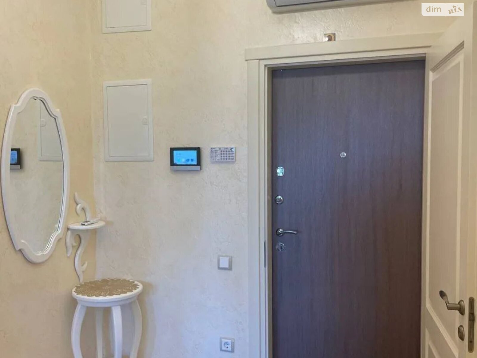 Продаж однокімнатної квартири в Одесі, на пров. Курортний 1, район Аркадія фото 1 Продаж однокімнатної квартири в Одесі, на пров. Курортний 1, район Аркадія фото 1