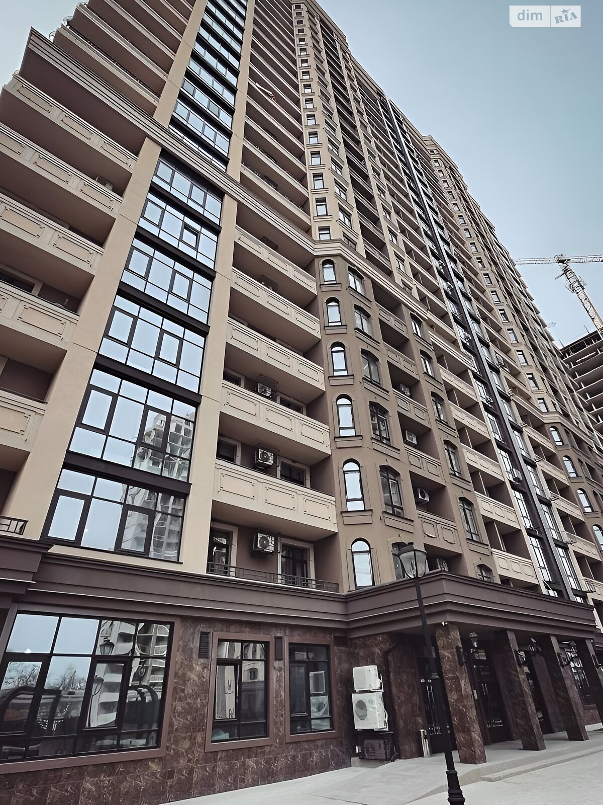 Продажа трехкомнатной квартиры в Одессе, на пер. Курортный 1, район Аркадия фото 1 Продажа трехкомнатной квартиры в Одессе, на пер. Курортный 1, район Аркадия фото 1