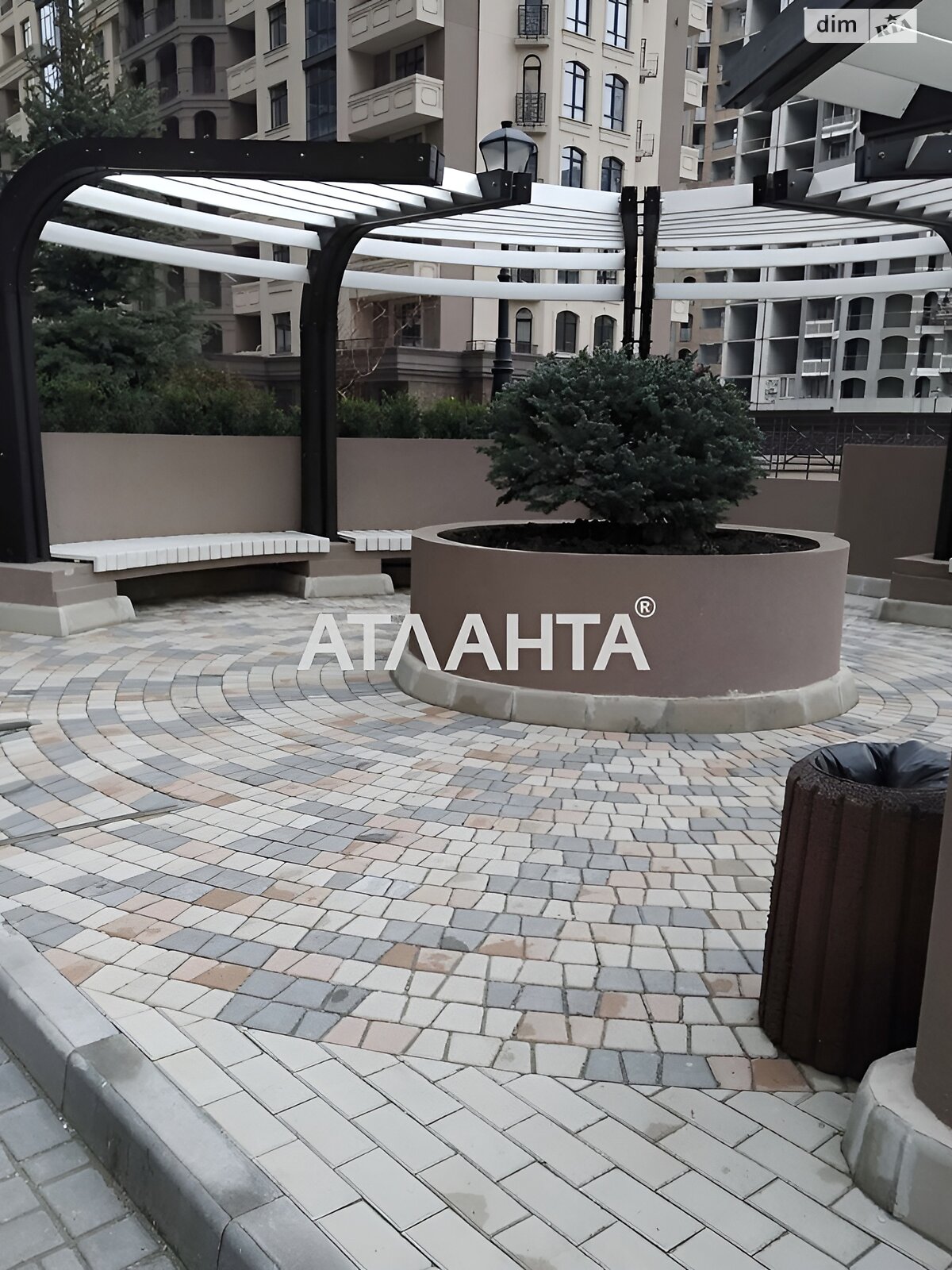 Продажа трехкомнатной квартиры в Одессе, на пер. Курортный 1Б, район Аркадия фото 1 Продажа трехкомнатной квартиры в Одессе, на пер. Курортный 1Б, район Аркадия фото 1