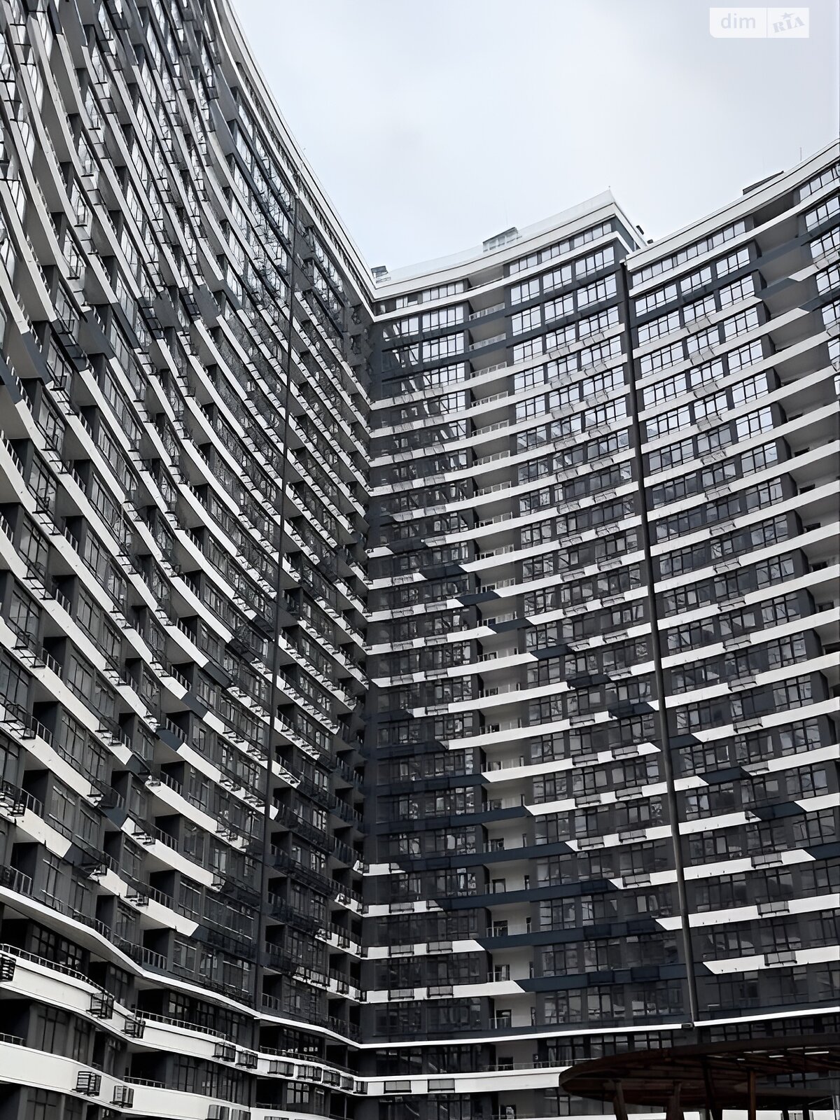 Продажа однокомнатной квартиры в Одессе, на пер. Курортный 2, район Аркадия фото 1 Продажа однокомнатной квартиры в Одессе, на пер. Курортный 2, район Аркадия фото 1