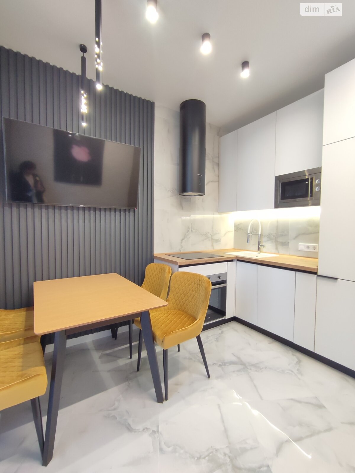 Продажа однокомнатной квартиры в Одессе, на пер. Курортный 1А, район Аркадия фото 1 Продажа однокомнатной квартиры в Одессе, на пер. Курортный 1А, район Аркадия фото 1