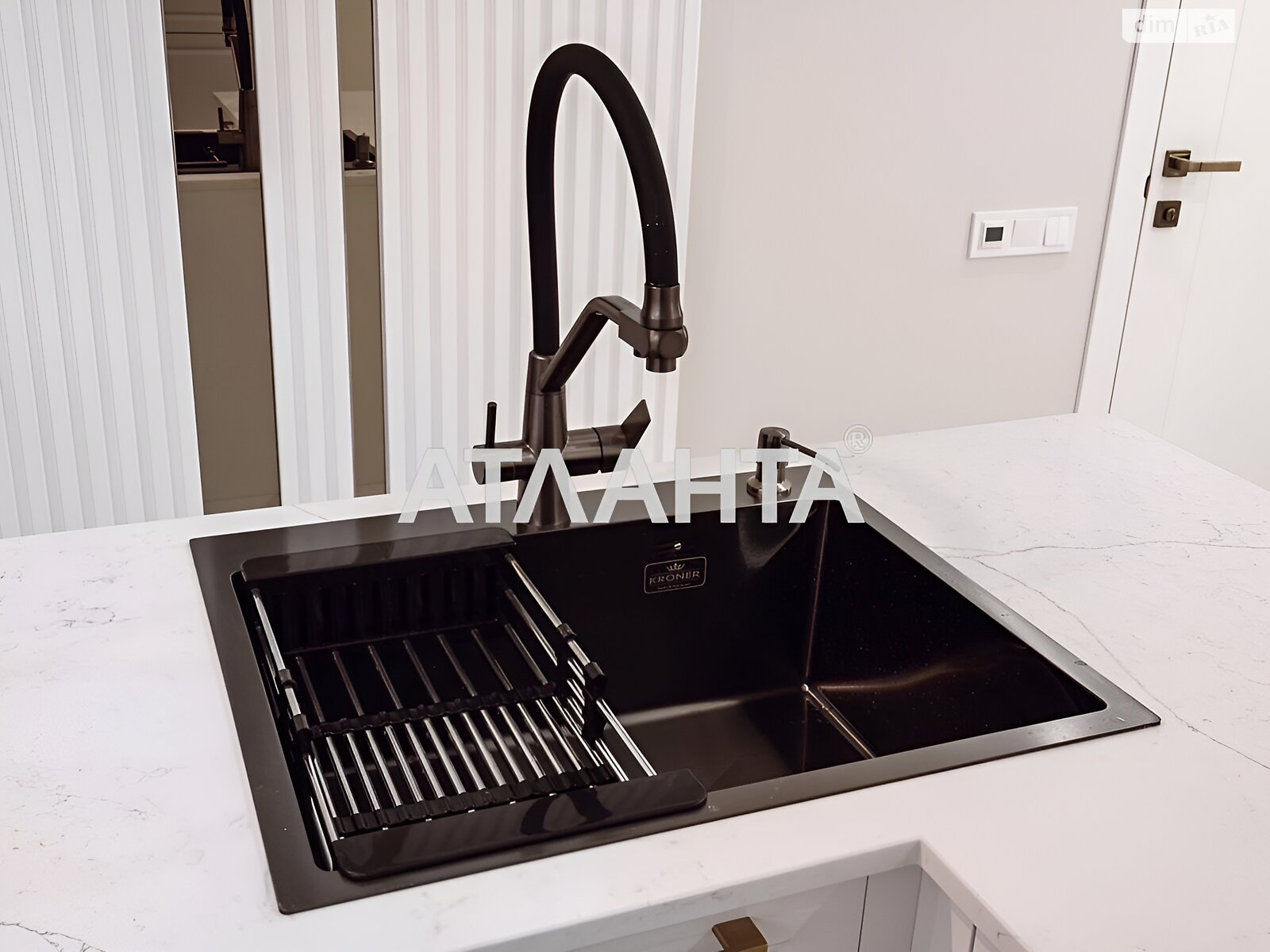 Продаж двокімнатної квартири в Одесі, на пров. Курортний, район Аркадія фото 1 Продаж двокімнатної квартири в Одесі, на пров. Курортний, район Аркадія фото 1