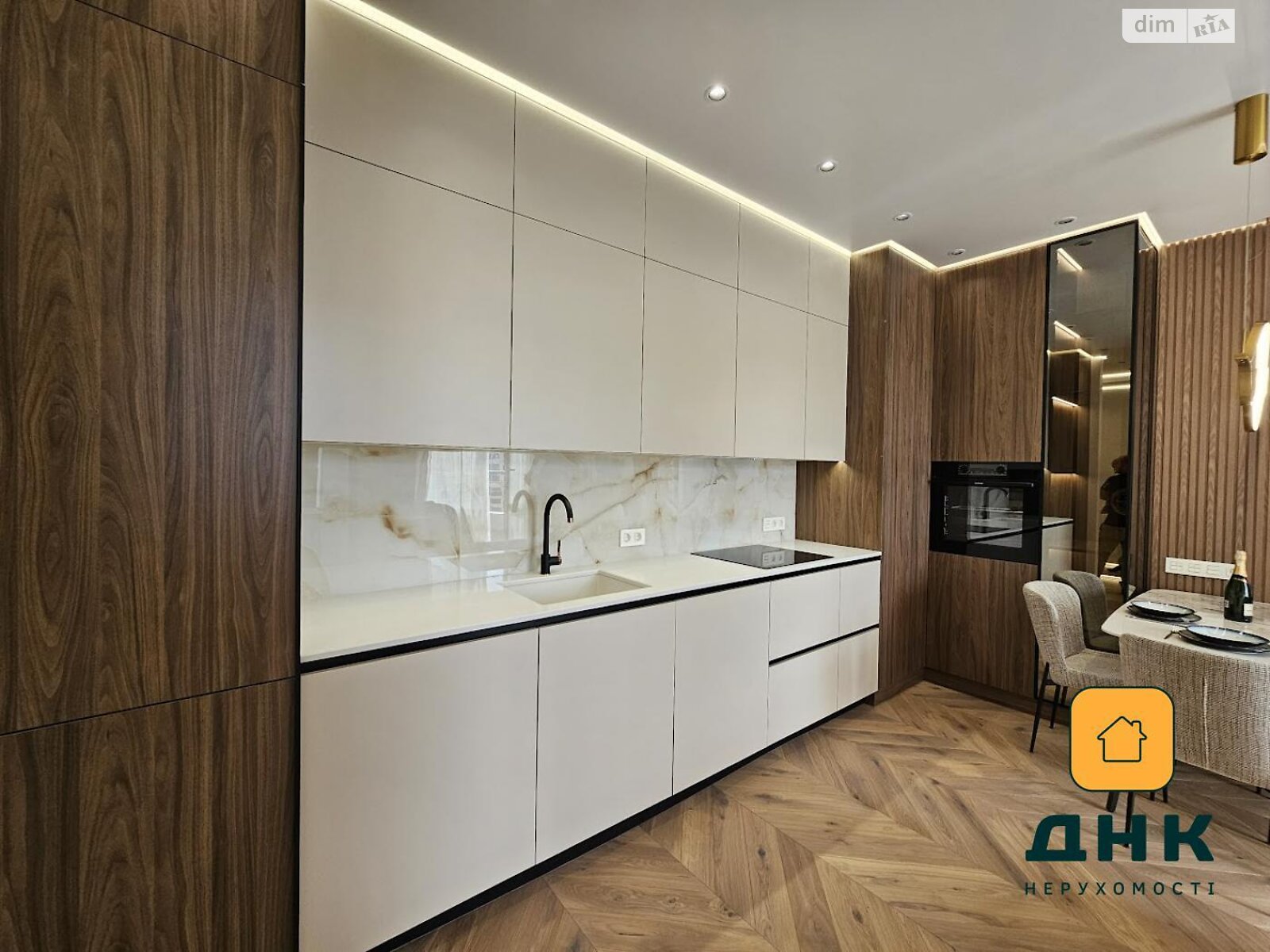 Продажа двухкомнатной квартиры в Одессе, на пер. Курортный 2, район Аркадия фото 1 Продажа двухкомнатной квартиры в Одессе, на пер. Курортный 2, район Аркадия фото 1