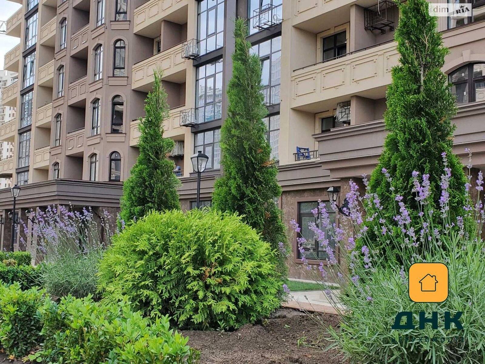 Продаж двокімнатної квартири в Одесі, на пров. Курортний 1Б, район Аркадія фото 1 Продаж двокімнатної квартири в Одесі, на пров. Курортний 1Б, район Аркадія фото 1