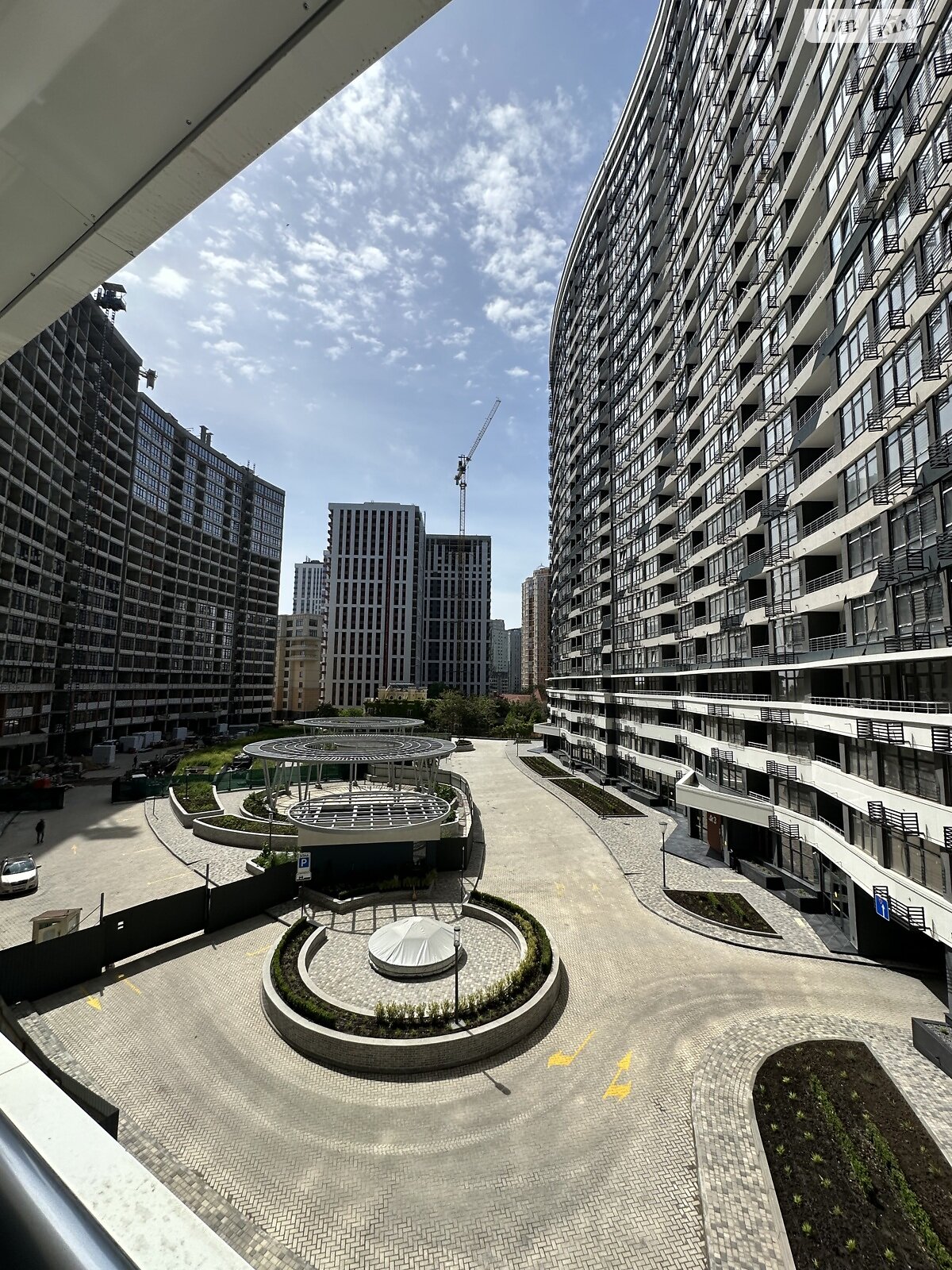 Продаж трикімнатної квартири в Одесі, на пров. Курортний 2, кв. 46, район Аркадія фото 1 Продаж трикімнатної квартири в Одесі, на пров. Курортний 2, кв. 46, район Аркадія фото 1