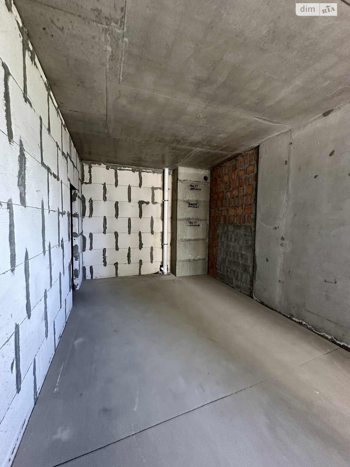 Продаж трикімнатної квартири в Одесі, на пров. Курортний 2, кв. 46, район Аркадія фото 1 Продаж трикімнатної квартири в Одесі, на пров. Курортний 2, кв. 46, район Аркадія фото 1