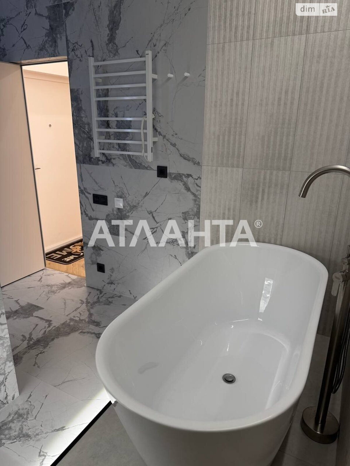 Продажа двухкомнатной квартиры в Одессе, на пер. Курортный, район Аркадия фото 1 Продажа двухкомнатной квартиры в Одессе, на пер. Курортный, район Аркадия фото 1