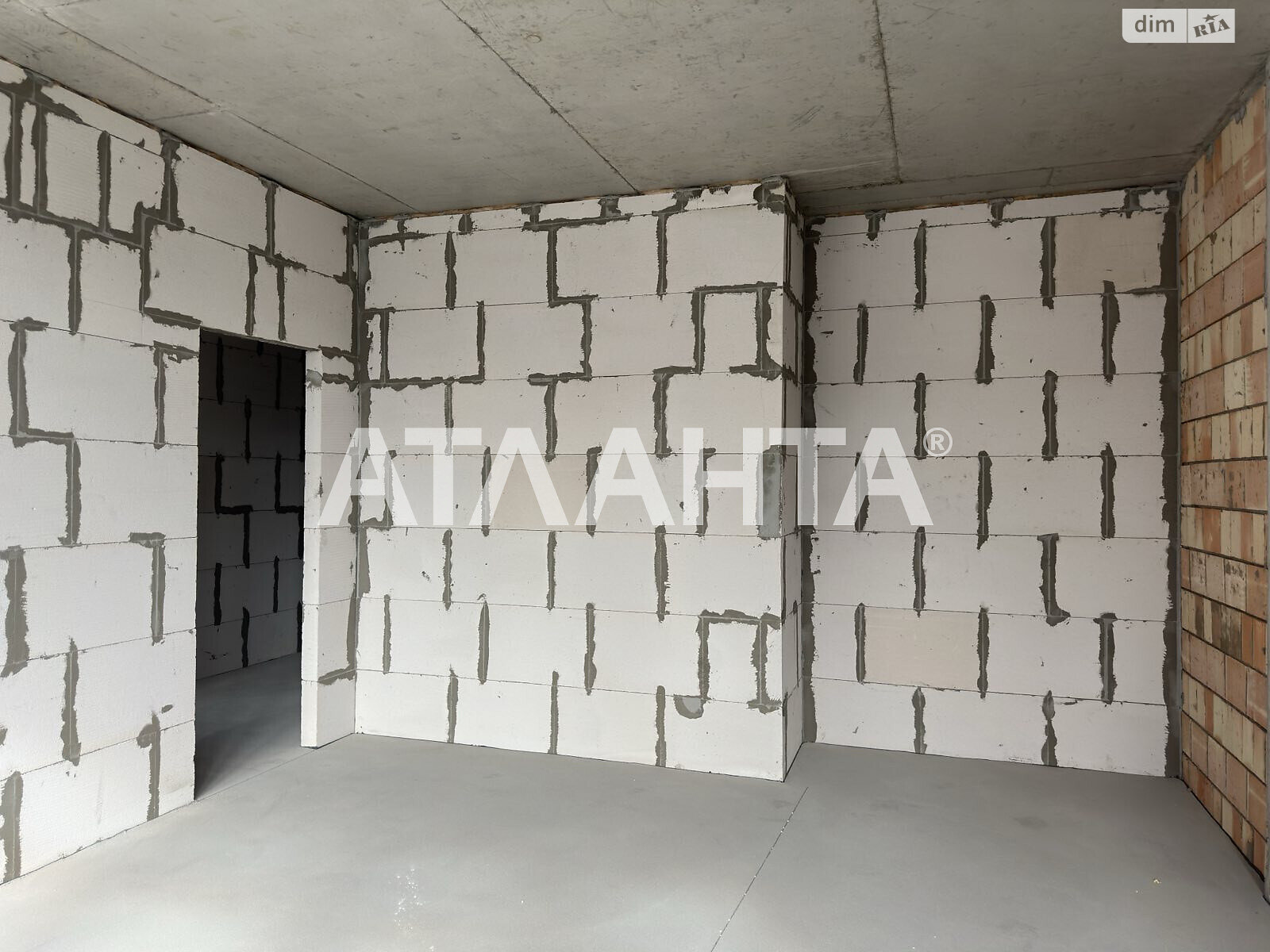 Продаж трикімнатної квартири в Одесі, на пров. Курортний, район Аркадія фото 1 Продаж трикімнатної квартири в Одесі, на пров. Курортний, район Аркадія фото 1