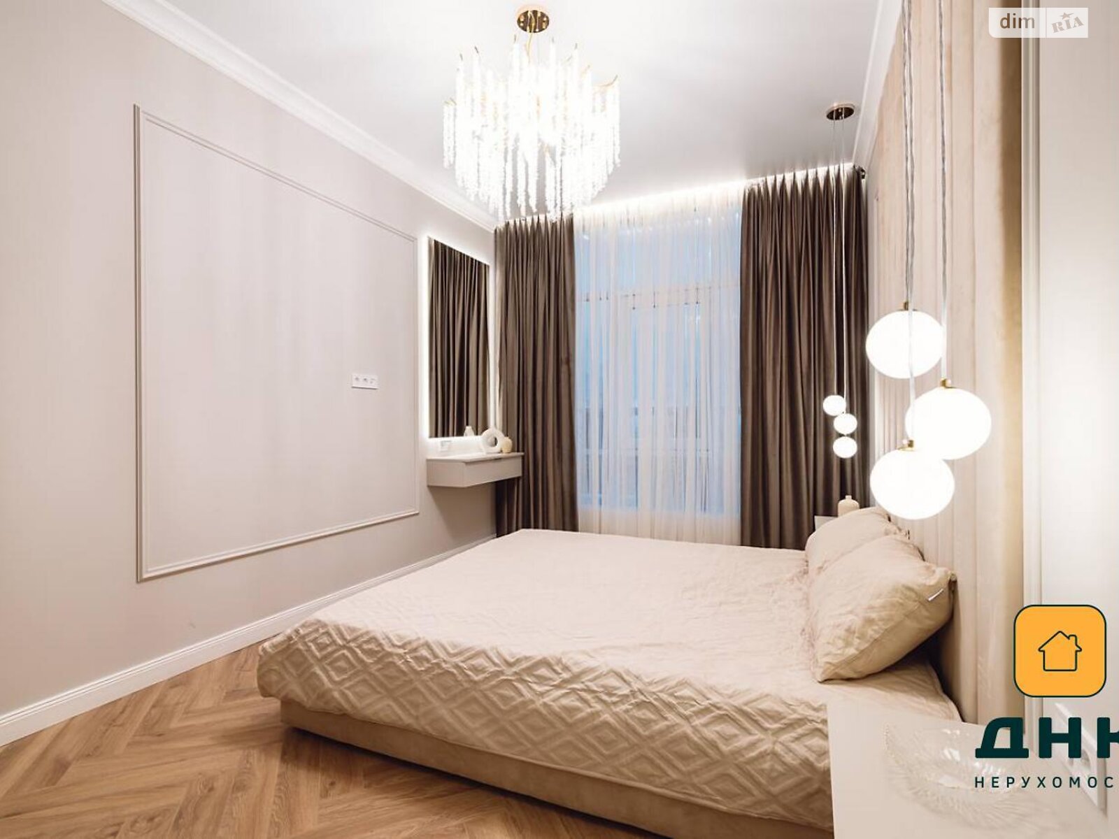 Продажа трехкомнатной квартиры в Одессе, на пер. Курортный 1, район Аркадия фото 1 Продажа трехкомнатной квартиры в Одессе, на пер. Курортный 1, район Аркадия фото 1