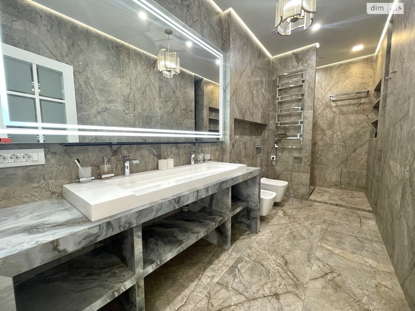 Продаж трикімнатної квартири в Одесі, на пров. Курортний 1А, район Аркадія фото 1 Продаж трикімнатної квартири в Одесі, на пров. Курортний 1А, район Аркадія фото 1