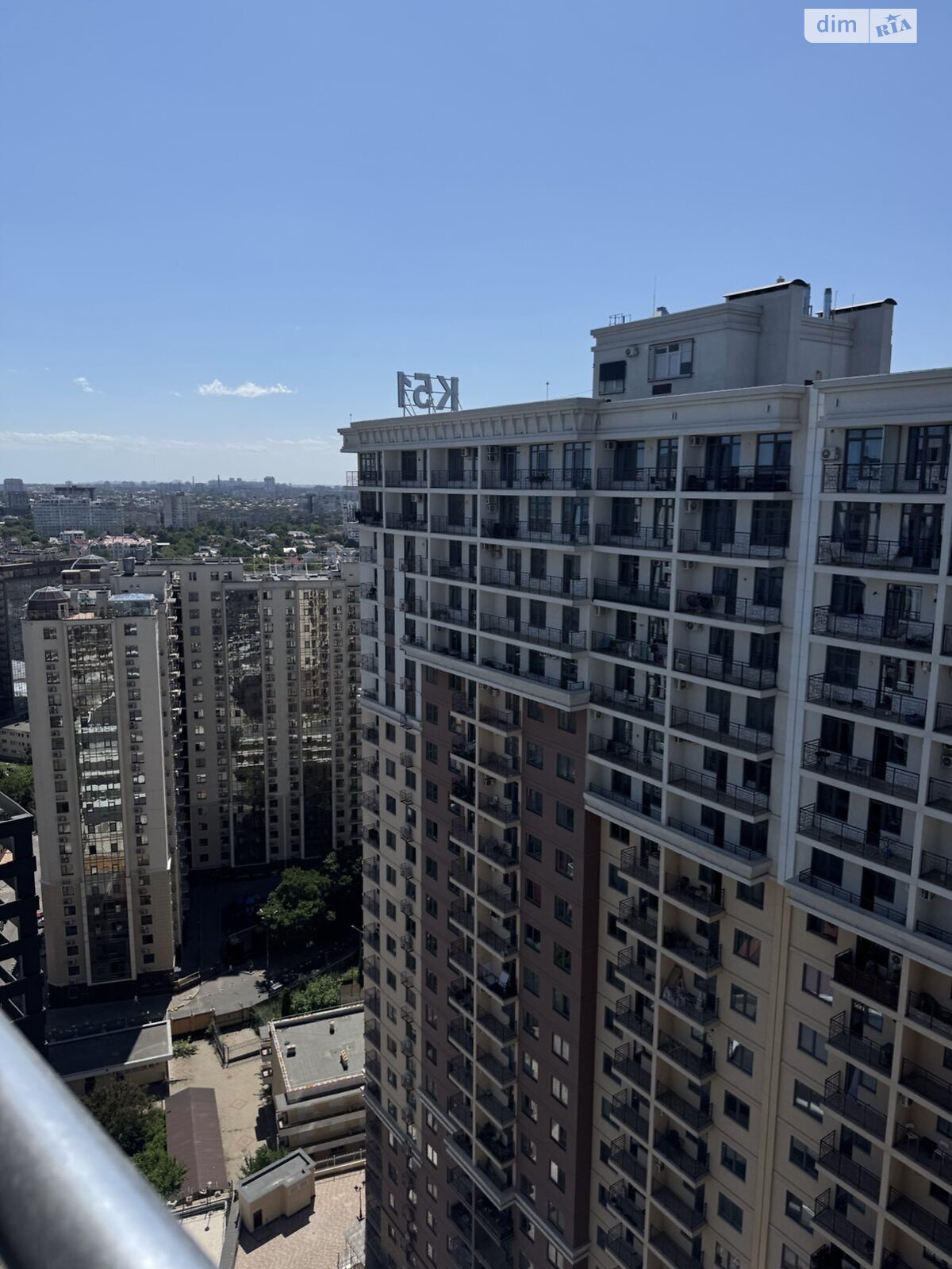 Продажа однокомнатной квартиры в Одессе, на пер. Курортный 2, район Аркадия фото 1 Продажа однокомнатной квартиры в Одессе, на пер. Курортный 2, район Аркадия фото 1