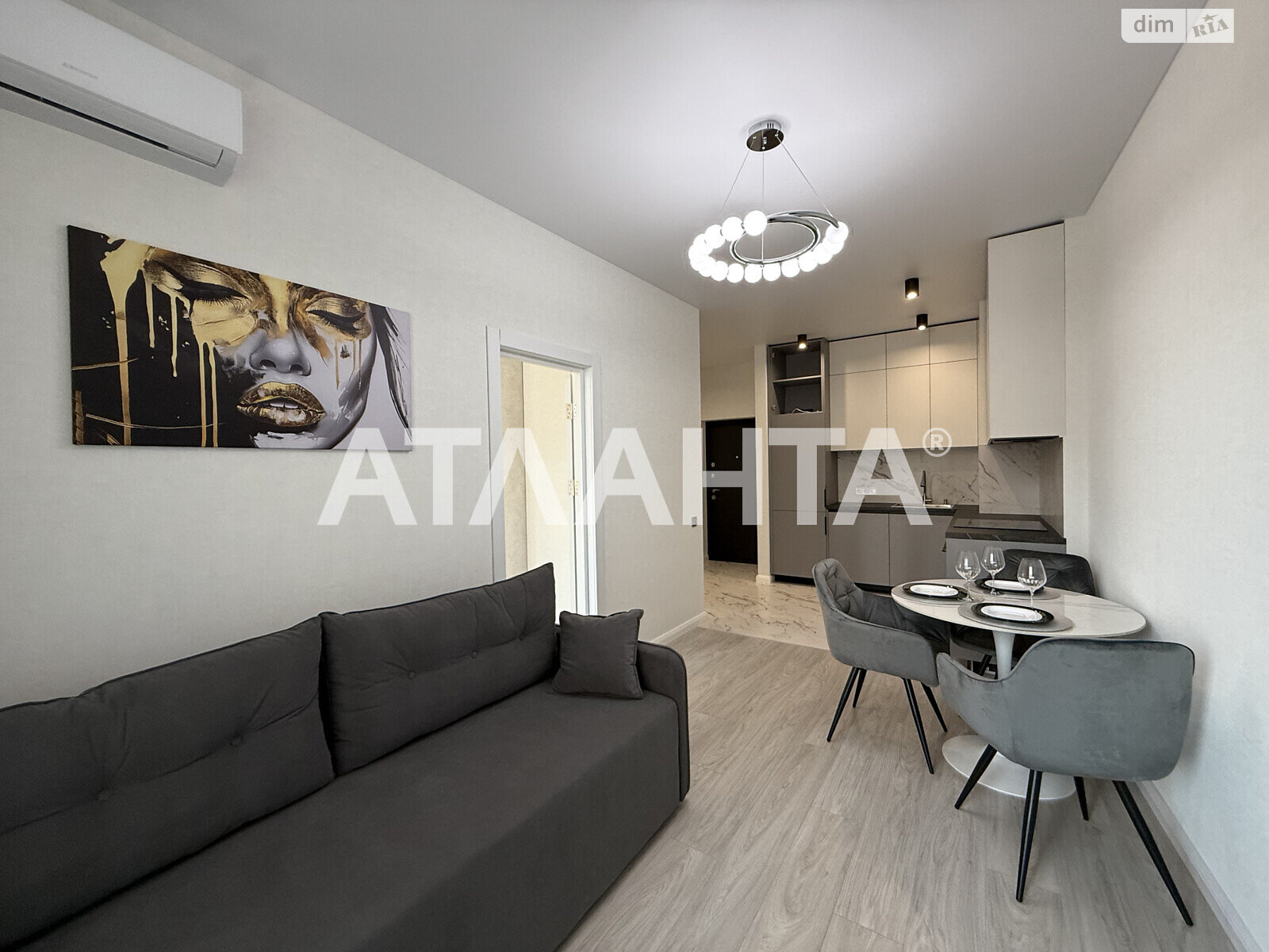 Продажа однокомнатной квартиры в Одессе, на пер. Курортный, район Аркадия фото 1 Продажа однокомнатной квартиры в Одессе, на пер. Курортный, район Аркадия фото 1