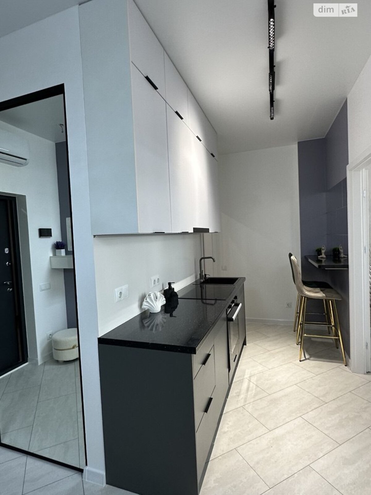 Продажа двухкомнатной квартиры в Одессе, на пер. Курортный 2, район Аркадия фото 1 Продажа двухкомнатной квартиры в Одессе, на пер. Курортный 2, район Аркадия фото 1