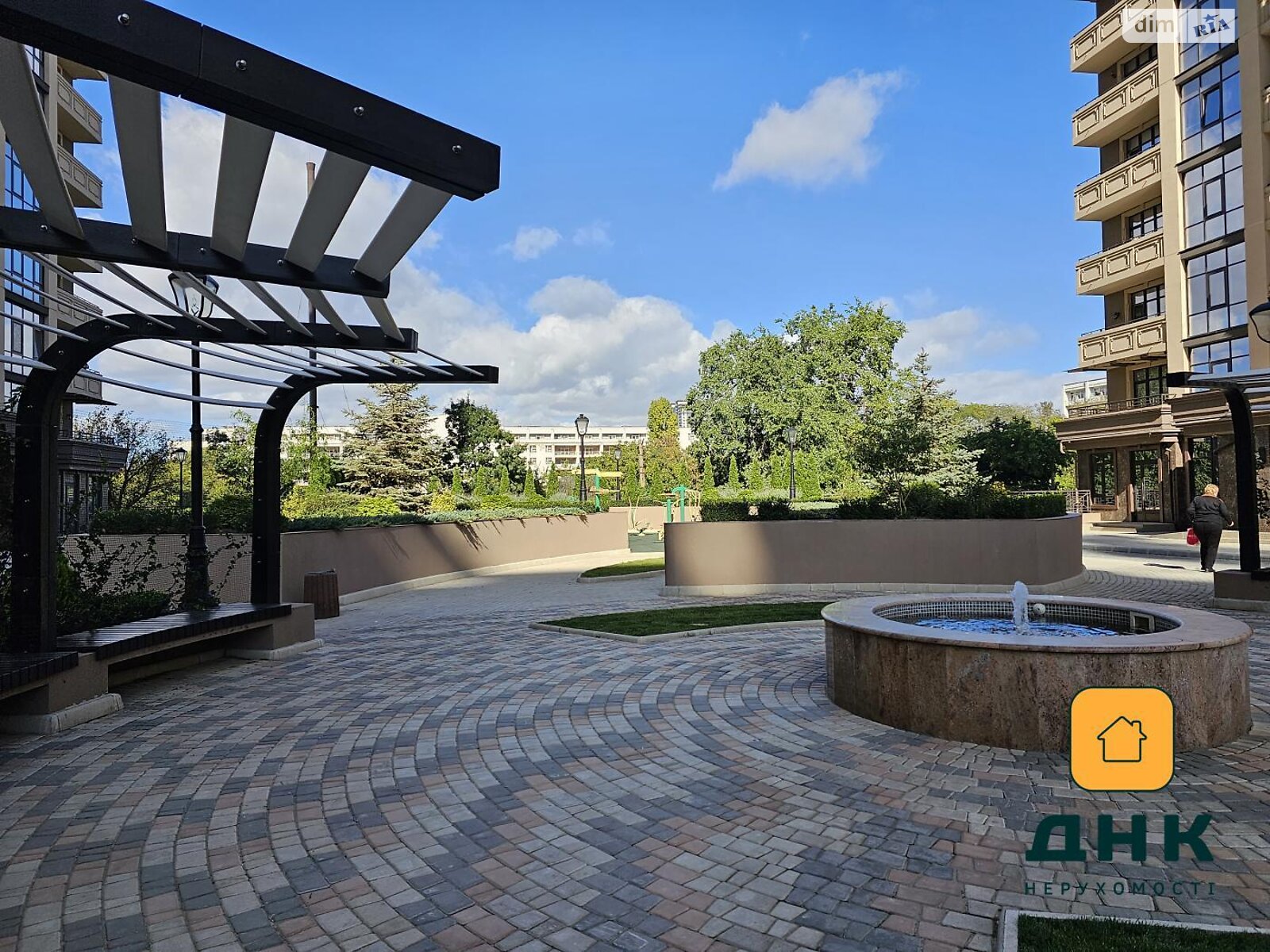 Продаж двокімнатної квартири в Одесі, на пров. Курортний 1Б, район Аркадія фото 1