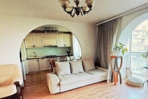 Продажа трехкомнатной квартиры в Одессе, на ул. Леваневского 7, район Аркадия фото 2