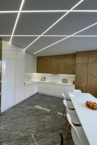 Продаж чотирикімнатної квартири в Одесі, на вул. Літературна 1А, район Аркадія фото 2 Продаж чотирикімнатної квартири в Одесі, на вул. Літературна 1А, район Аркадія фото 2