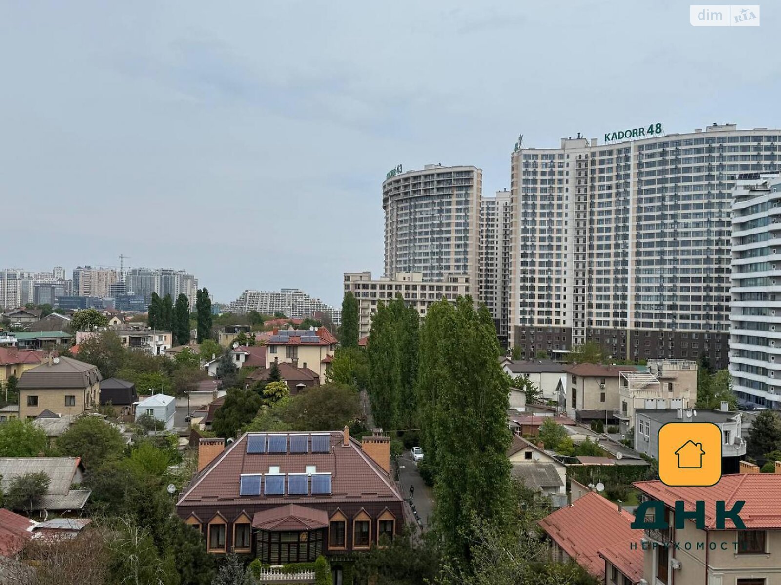 Продаж двокімнатної квартири в Одесі, на вул. Літературна 8, район Аркадія фото 1 Продаж двокімнатної квартири в Одесі, на вул. Літературна 8, район Аркадія фото 1