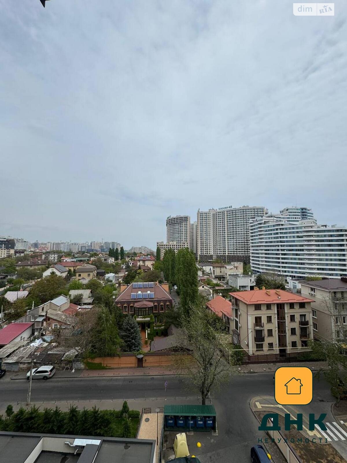 Продаж двокімнатної квартири в Одесі, на вул. Літературна 8, район Аркадія фото 1 Продаж двокімнатної квартири в Одесі, на вул. Літературна 8, район Аркадія фото 1