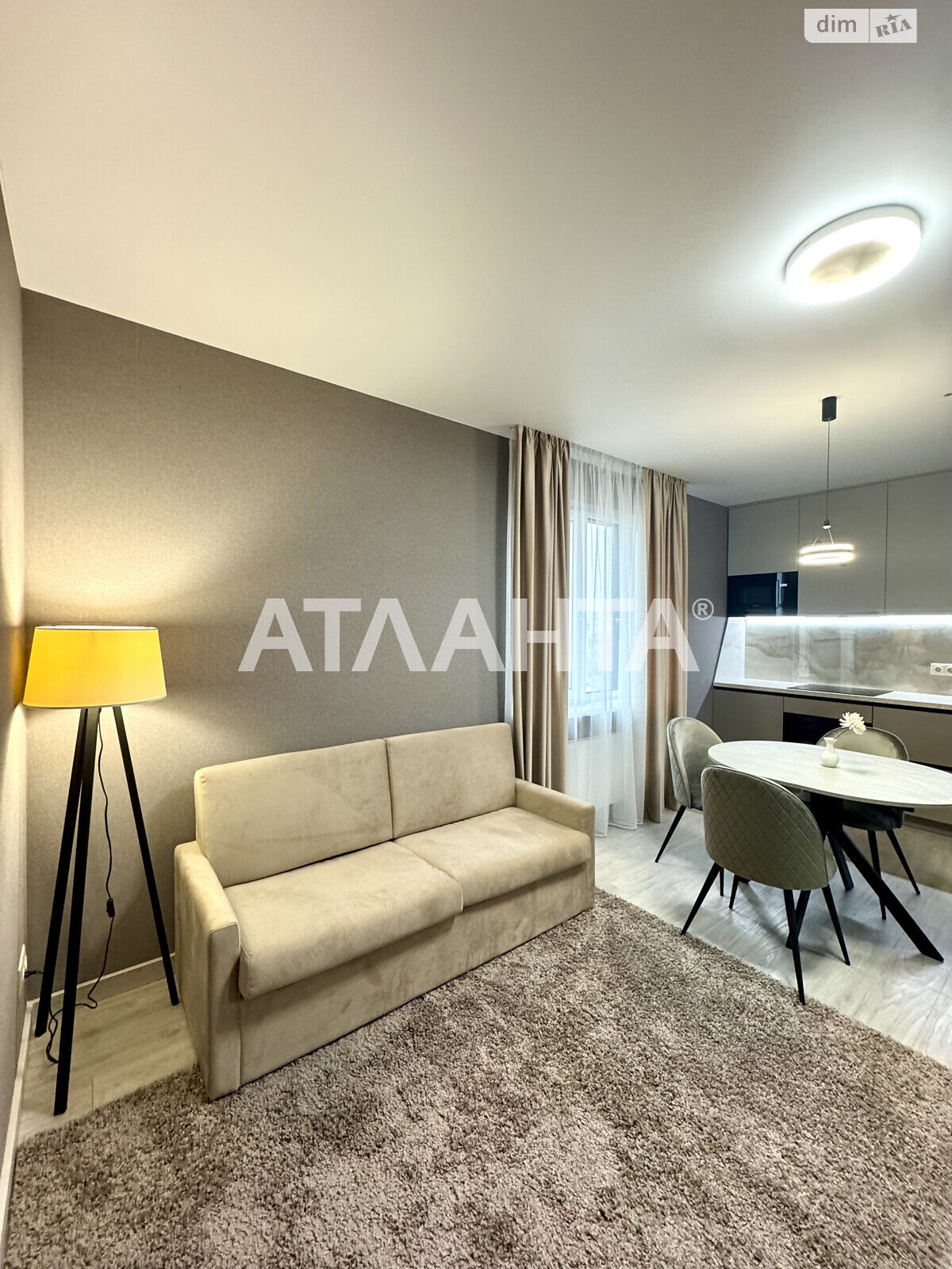 Продажа однокомнатной квартиры в Одессе, на ул. Литературная, район Аркадия фото 1