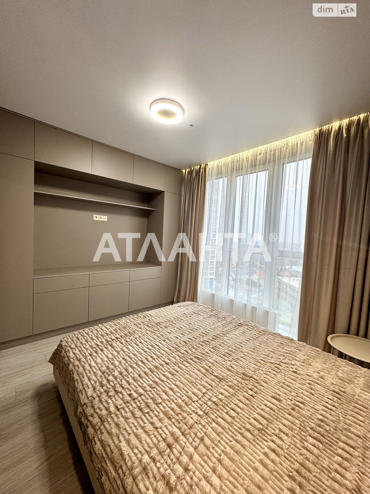 Продажа однокомнатной квартиры в Одессе, на ул. Литературная, район Аркадия фото 1