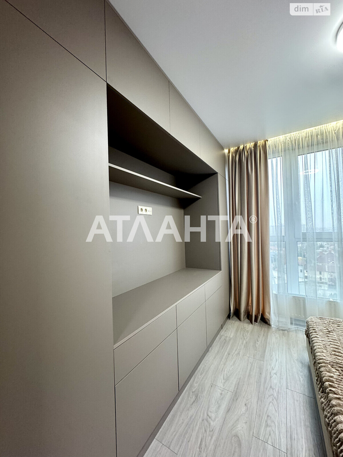 Продажа однокомнатной квартиры в Одессе, на ул. Литературная, район Аркадия фото 1