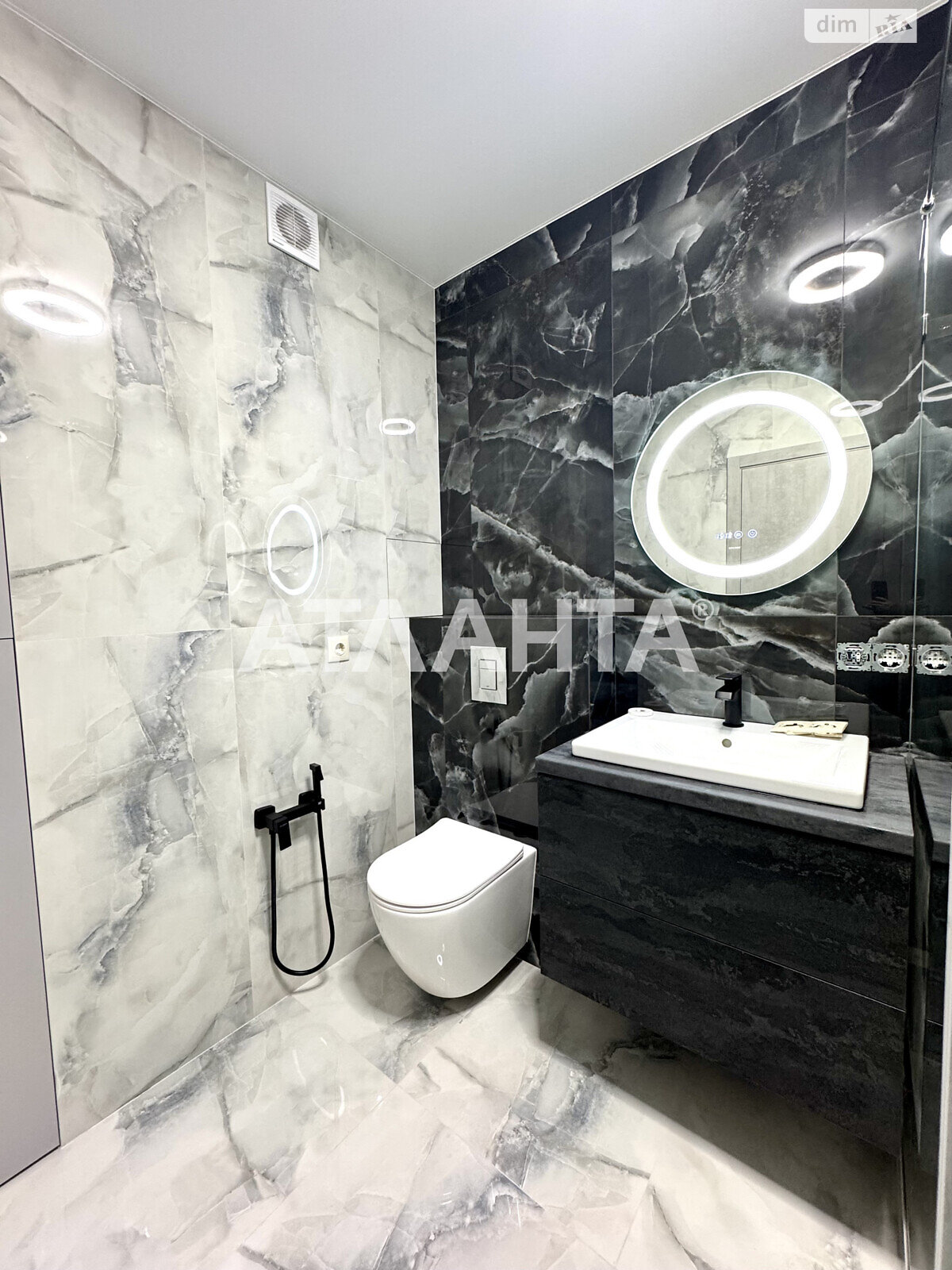 Продажа однокомнатной квартиры в Одессе, на ул. Литературная, район Аркадия фото 1