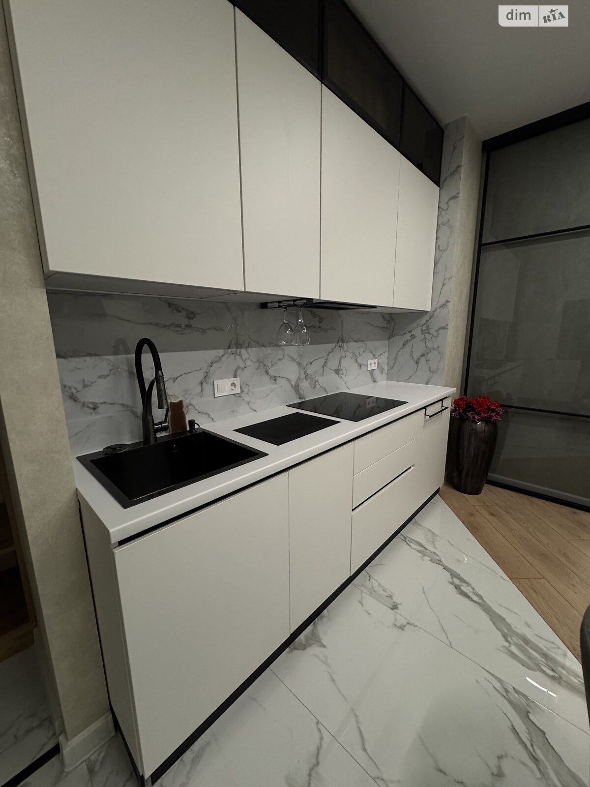 Продаж однокімнатної квартири в Одесі, на пров. Морехідний 2А, район Аркадія фото 1