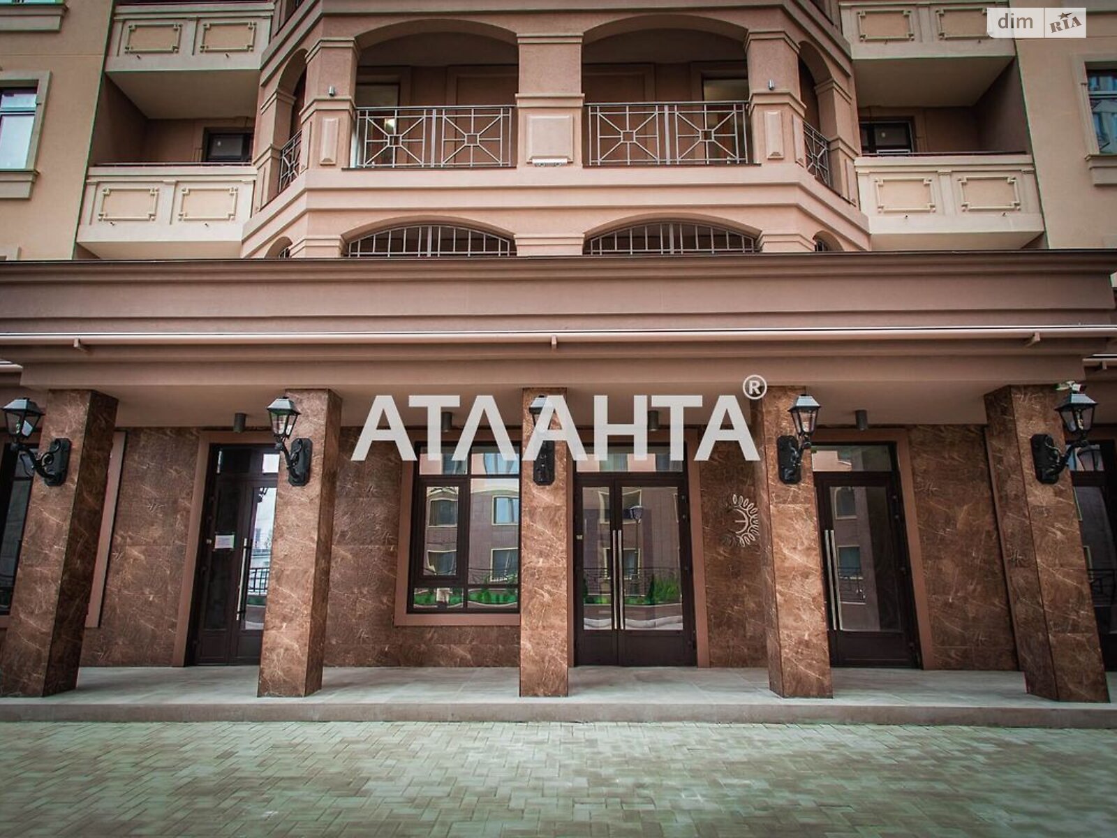 Продажа трехкомнатной квартиры в Одессе, на ул. Генуэзская, район Аркадия фото 1