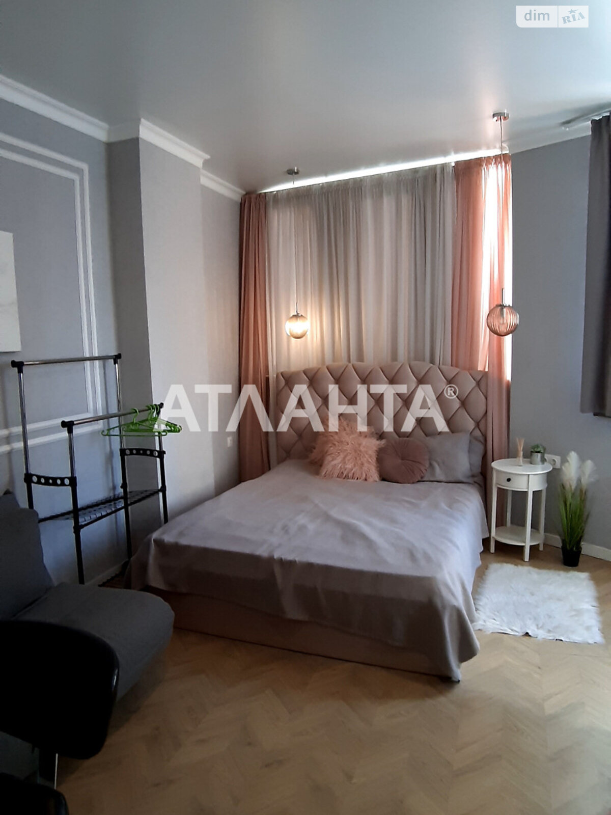 Продажа пятикомнатной квартиры в Одессе, на ул. Педагогическая 211, район Аркадия фото 1