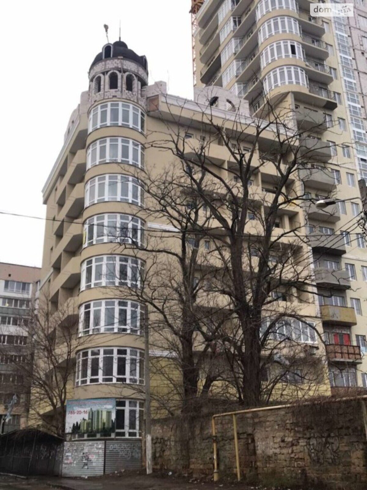 Продаж трикімнатної квартири в Одесі, на вул. Тіниста 3, район Аркадія фото 1