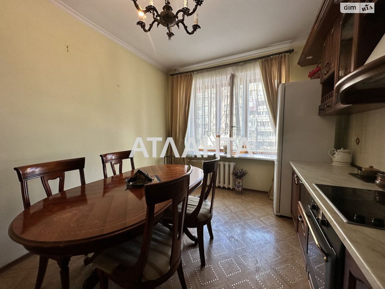 Продаж трикімнатної квартири в Одесі, на вул. Тіниста 15, район Аркадія фото 1