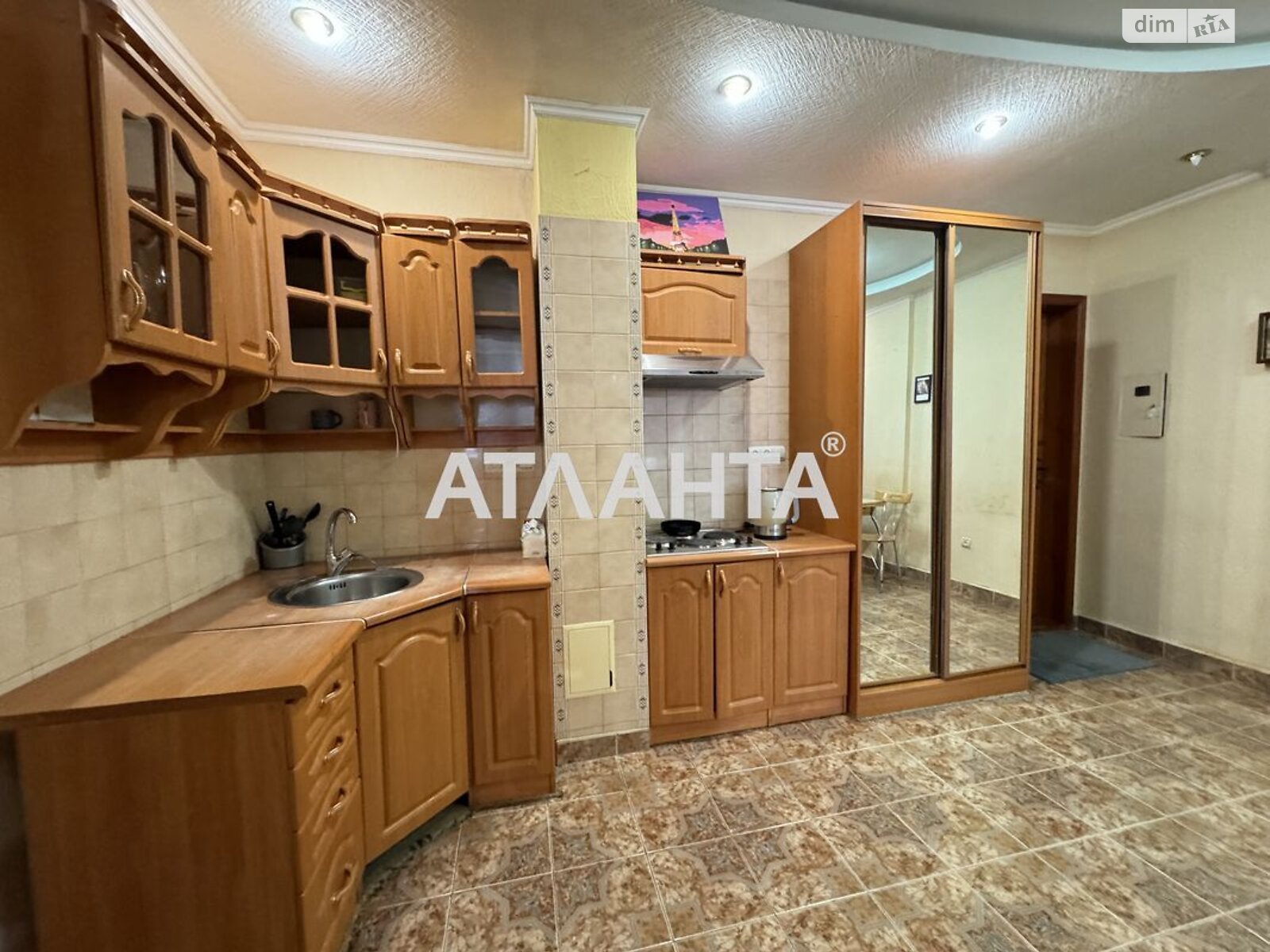 Продажа двухкомнатной квартиры в Одессе, на ул. Тенистая 15, район Аркадия фото 1 Продажа двухкомнатной квартиры в Одессе, на ул. Тенистая 15, район Аркадия фото 1