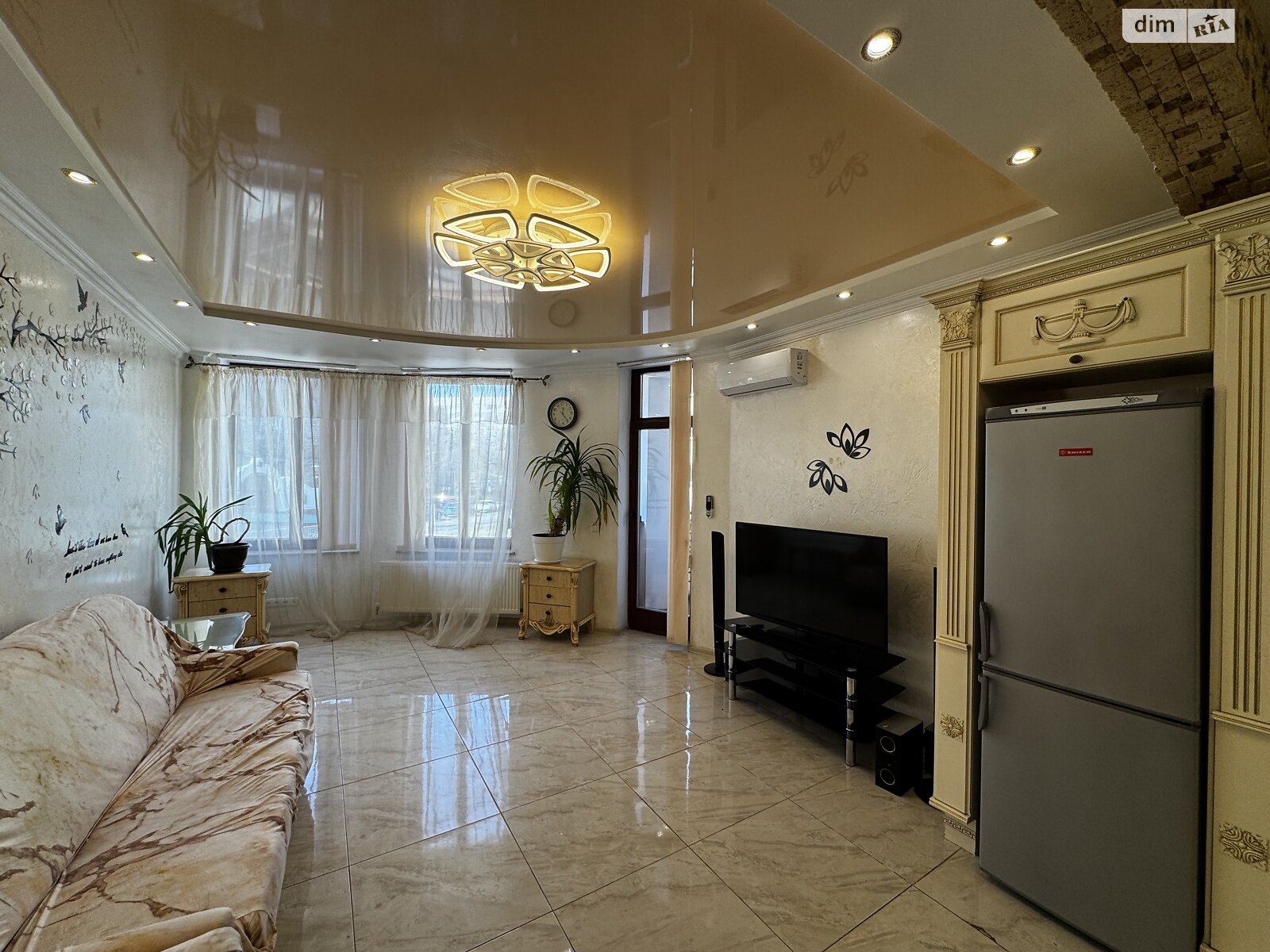 Продаж двокімнатної квартири в Одесі, на вул. Тіниста 9/12, район Аркадія фото 1 Продаж двокімнатної квартири в Одесі, на вул. Тіниста 9/12, район Аркадія фото 1