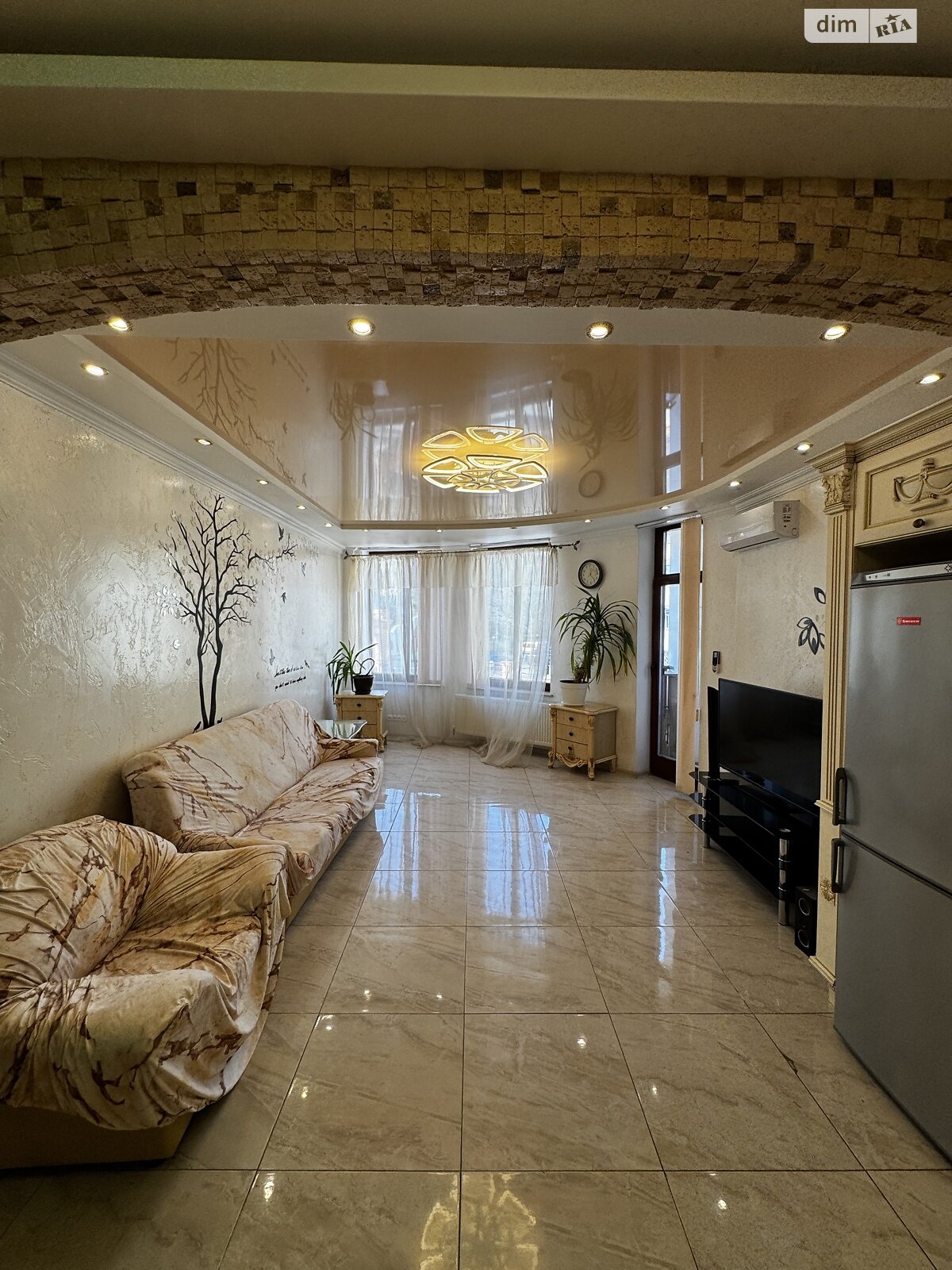 Продаж двокімнатної квартири в Одесі, на вул. Тіниста 9/12, район Аркадія фото 1 Продаж двокімнатної квартири в Одесі, на вул. Тіниста 9/12, район Аркадія фото 1