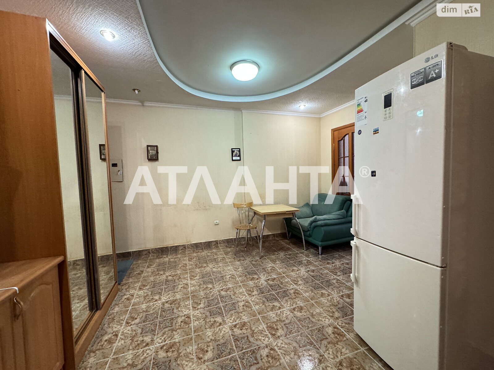 Продажа двухкомнатной квартиры в Одессе, на ул. Тенистая 15, район Аркадия фото 1 Продажа двухкомнатной квартиры в Одессе, на ул. Тенистая 15, район Аркадия фото 1