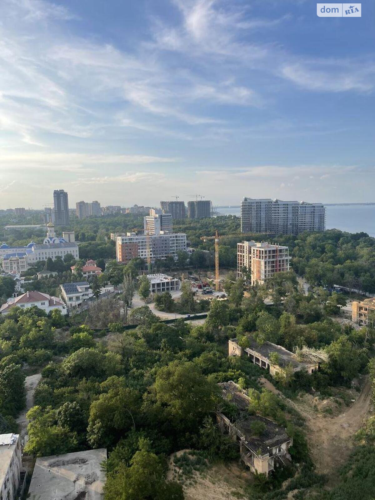 Продаж трикімнатної квартири в Одесі, на бул. Французький 60А, район Аркадія фото 1