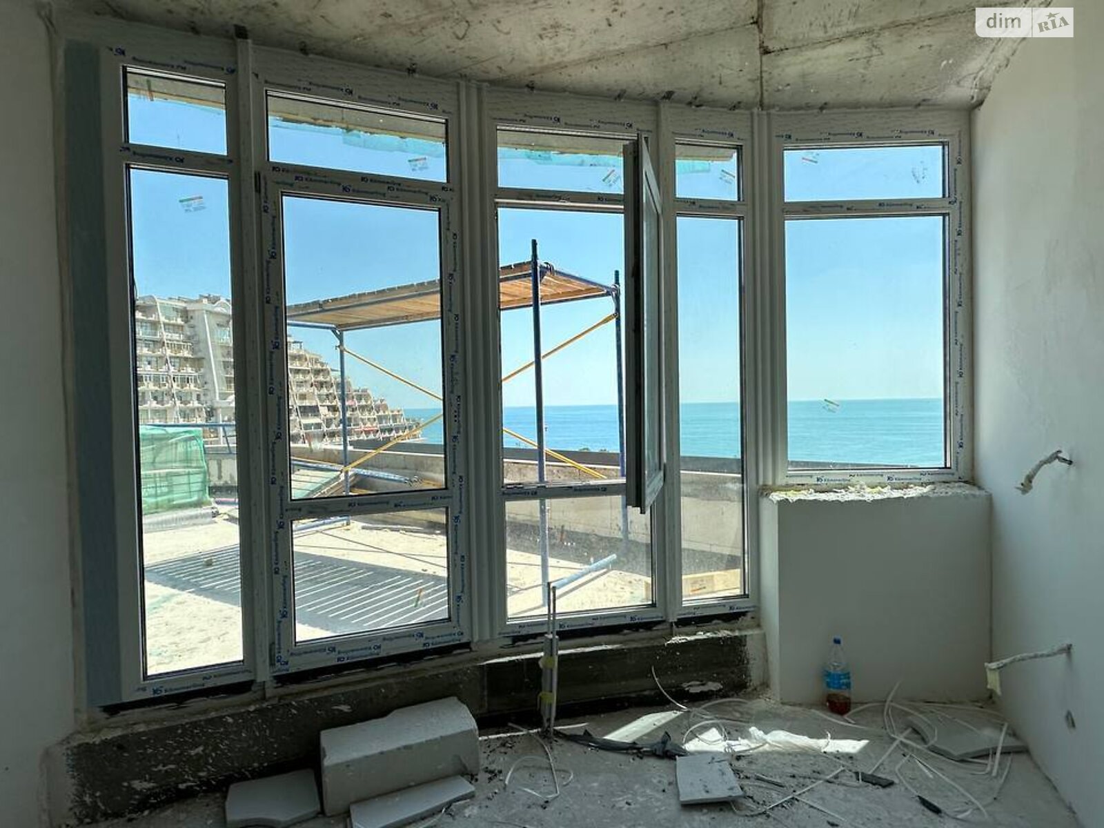 Продажа двухкомнатной квартиры в Одессе, на аллея Аркадийския 1А, фото 1 Продажа двухкомнатной квартиры в Одессе, на аллея Аркадийския 1А, фото 1