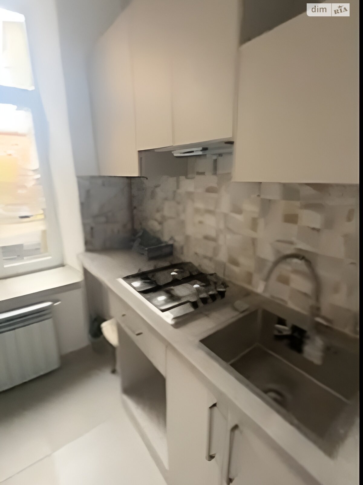Продажа трехкомнатной квартиры в Одессе, на ул. Базарная 102, фото 1 Продажа трехкомнатной квартиры в Одессе, на ул. Базарная 102, фото 1