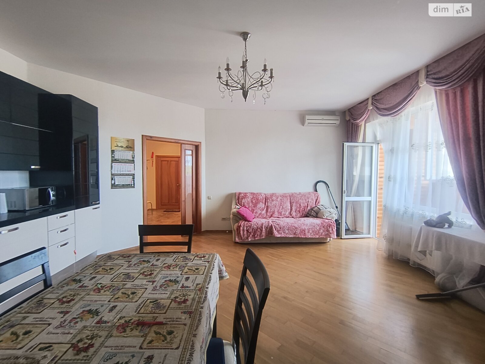 Продажа двухкомнатной квартиры в Одессе, на ул. Базарная 5/4, фото 1 Продажа двухкомнатной квартиры в Одессе, на ул. Базарная 5/4, фото 1