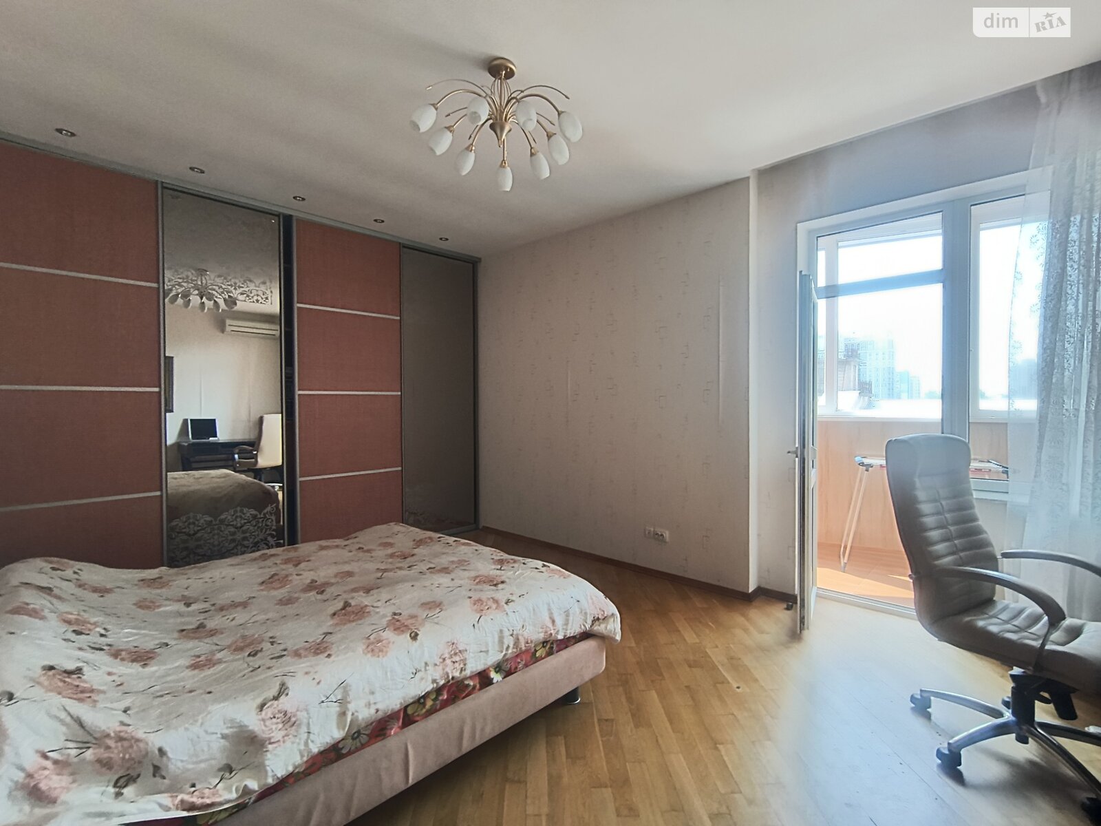 Продажа двухкомнатной квартиры в Одессе, на ул. Базарная 5/4, фото 1 Продажа двухкомнатной квартиры в Одессе, на ул. Базарная 5/4, фото 1